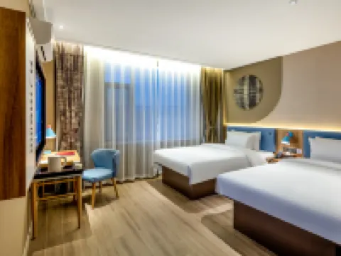 Homeinn · neo (Fenyang Medical UniversityJiazhai Village Ecological Park Store ) Hotels in Fenyang