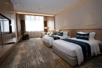 LongBay Century hotel Hotels in Kiri Sakor