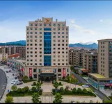GreenTree Eastern Hotel (Suichuan Jinggangshan Avenue) Отели в г. Суйчуань