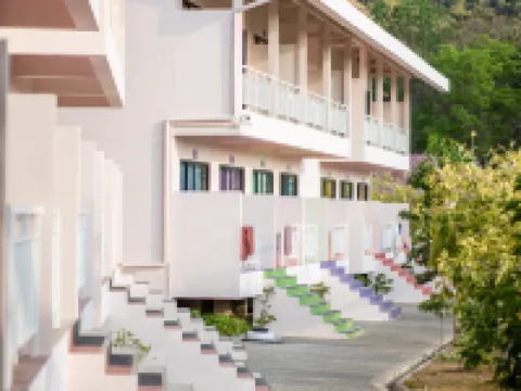 ザナドゥ ビーチ リゾート ラン島のホテル