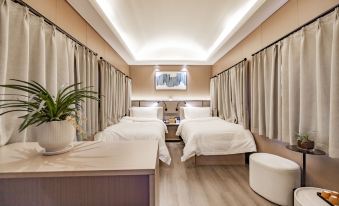 Yangzhou immersive Green Train Hotel