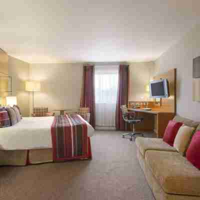 Ramada Plaza by Wyndham Wrexham Rooms