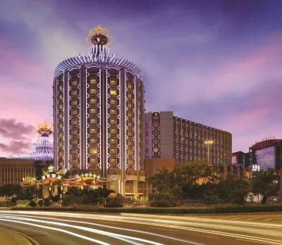 Hotel Lisboa Hotels near Macau Tower