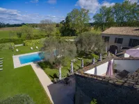 La Bégude Saint-Pierre Hotels in Gard