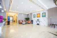 Silk Road Light Hotel (Wuwei Pedestrian Street Railway Station)