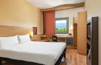 Ibis Bursa Hôtels à proximité de : Yunuseli Spor Tesisleri