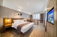 Homeinn Plus Hotel (Hangzhou Tonglu Fuchunjiang) Hotels in Tonglu
