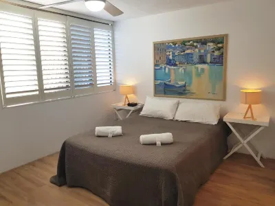 Casablanca Beachfront Apartments Hotels near Kings Beach