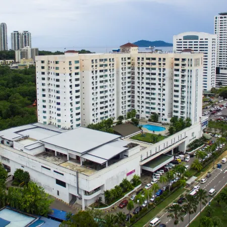 Likas Square Serviced Apartment Отели рядом с достопримечательностью «Сталион Ликас»