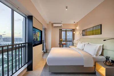 New Town Qinju Apartment (Foshan Century Lian Sports Center Shop)