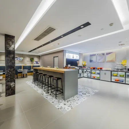Homeinn Selected Hotel (Ma'anshan Hunan Road Golden Eagle Shopping Center)
