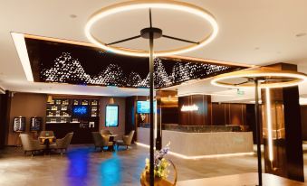 Homeinn Plus Hotel (Beijing Xizhimen Zoo)