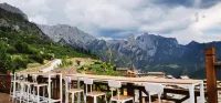 Zhagana Youyun Holiday Homestay