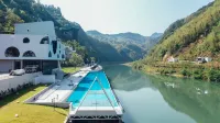 Nayun Resort Yunyang Resort Hotel - Pools
