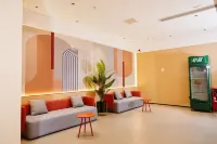 Shankee Chain Hotel (Chongqing Pengshui County Jinshanguangchang)