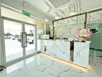 Golden Nest Hotel Suvarnabhumi 왓 쁘룩사타 주변 호텔