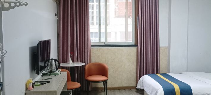 Guangshan Center Yinzhu Hotel Hotels in Guangshan
