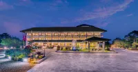 รีสอร์ตโซลทีเวสเทนด์ชิตวัน - ที่มีสระว่ายน้ำ