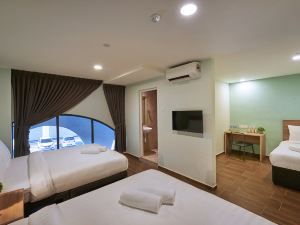 ZONE Hotels, Eco Grandeur