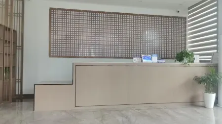 Mercure Hillside. Countryside Отели рядом с достопримечательностью «Yimeng Mountain turtle Scenic Area»