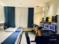 G Port E-sports Hotel (Phoenix Scenic Area)