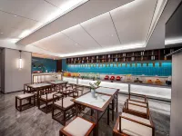 Moshang Qingju Hotel (Shenqiu Government High-speed Railway Station) Hotels in Shenqiu