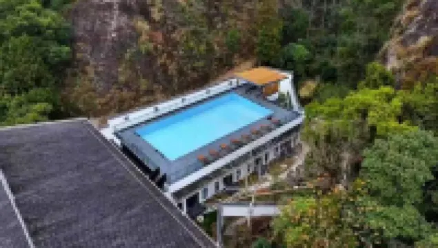 โรงแรมหลิงกิ๋ว ภูเขาเหยียนตัง เวินโจว โรงแรมในเยว่ชิง