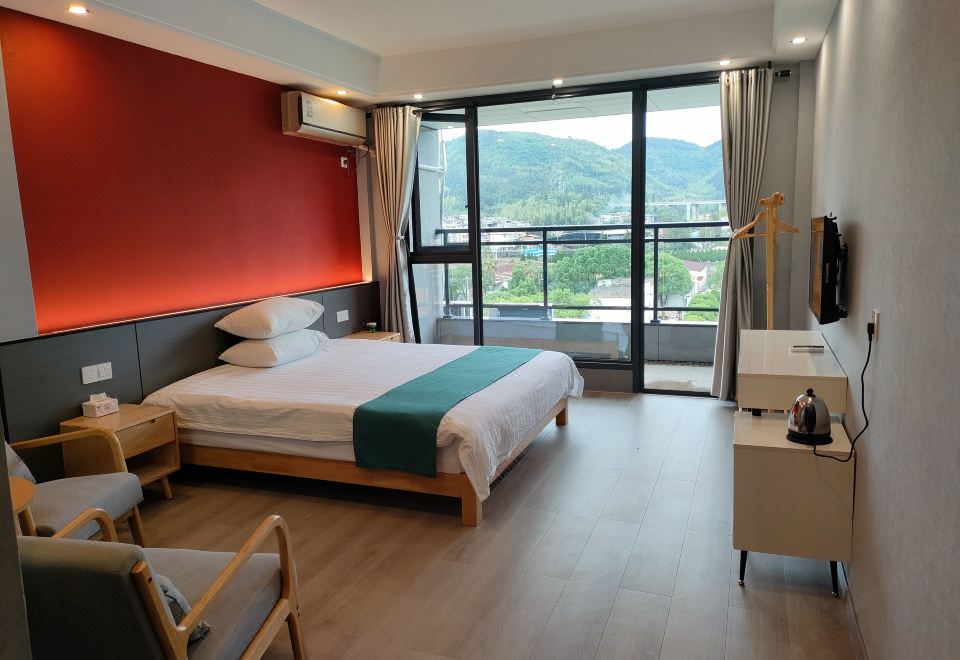 Yueke Express Hotel - Housity