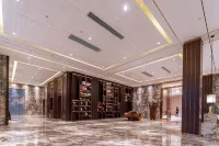 Guanlan International Hotel - parking