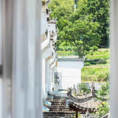 Momoming YAJU Designer Homestay in Hongcun Village