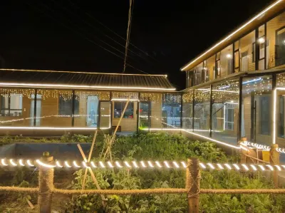 Nilke Mountain House Hotels near Tangbula Grassland