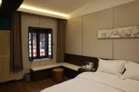 Yun Pan Hongmenkou Underground Great Wall Scenic Area Hotel - Dağ Manzaralı