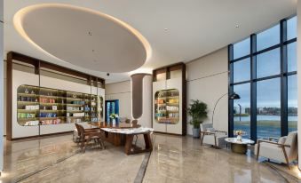 Atour Hotel Hottot He Lin Ge Er