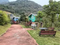 Pohao Tourism Wharf Wooden House Homestay