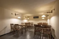 Xinzhou Huaxi Hot Spring Homestay (Xinzhou Ancient Town Branch)