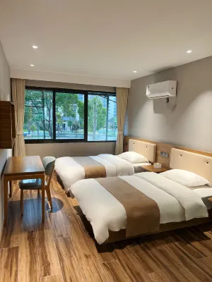 Nanjing Wangfeng Hotel