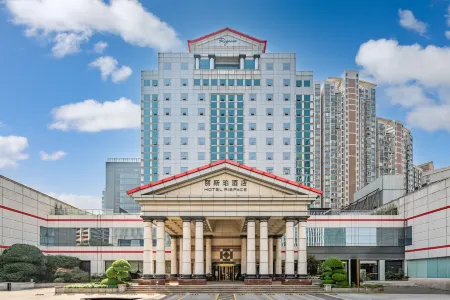 Suzhou Rispace Hotel Отели рядом с достопримечательностью «Shoutaohu Sceneic Area»