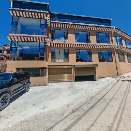 Zagana Wuying Mountain Residence · Shixia East Window Homestay