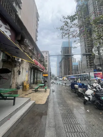 Shenzhen Yuanfeng Apartment