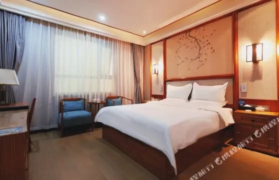 隴西亨泰精品酒店