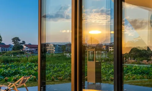 Xiangwang Lake View Vacation Homestay (Puzhehei Scenic Area Branch)