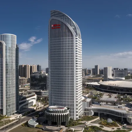 Hilton Garden Inn Urumqi Railway Station Отели рядом со станцией Wulumuqi Railway Station