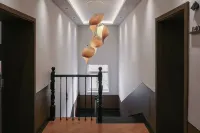 Qimu Homestay Hotel