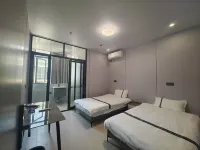 Weilai Space Hotel (Chengtou Town Yaqi Yuanhong Trade City)