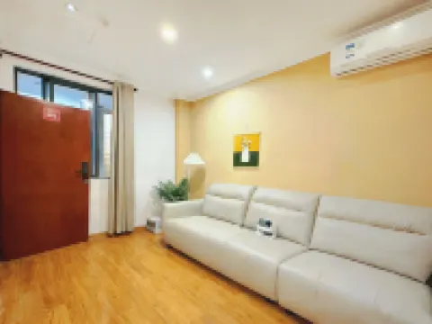 Haihaihaihai Seaside Homestay (Beihai Beibu Gulf Plaza Old Street)