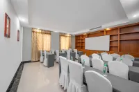 Huacheng Hotel (Baiyun International Airport Terminal T3 Branch) - Parkplatz