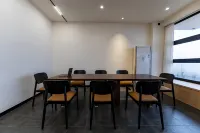 HOTEL TANH