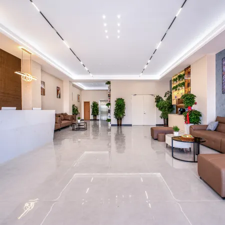 鉑悅瀾庭大酒店