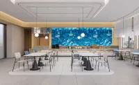 Home Inn (Changde High-speed Railway Station Huanlecheng Branch)