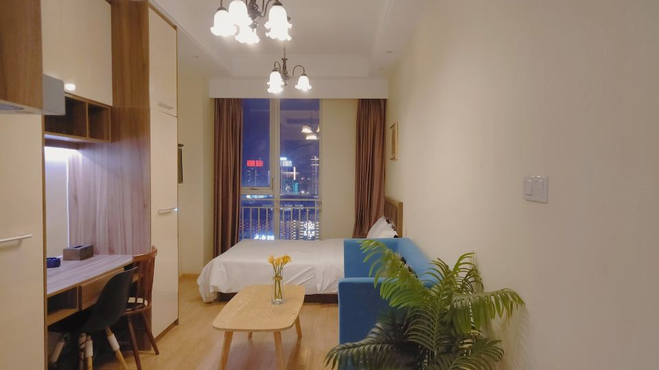 Yangzhou Xianyun Light Luxury Homestay